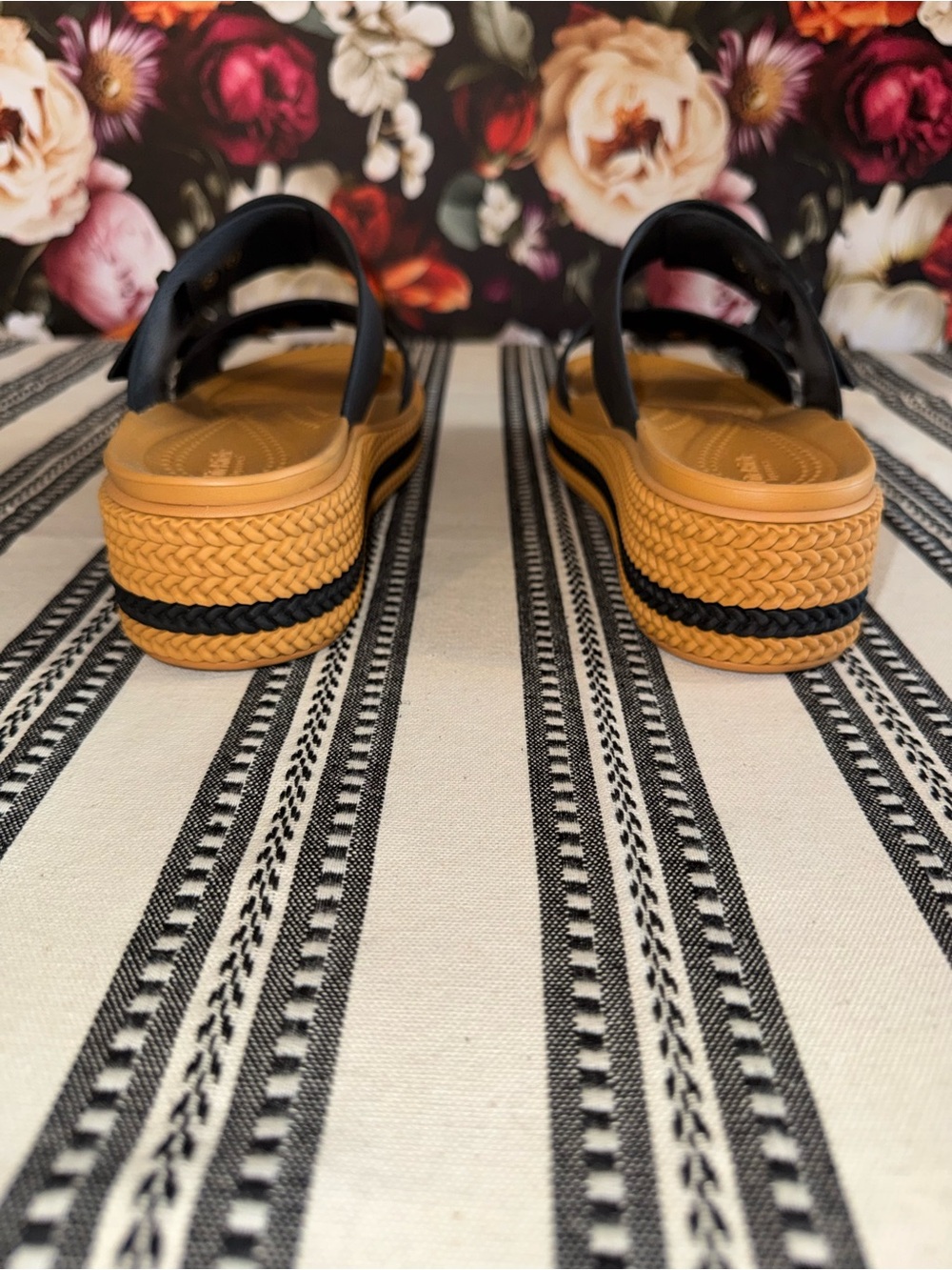 CROCS Double - Strap Black and Tan Platform Sandals, Size 7 - Picture 6 of 15